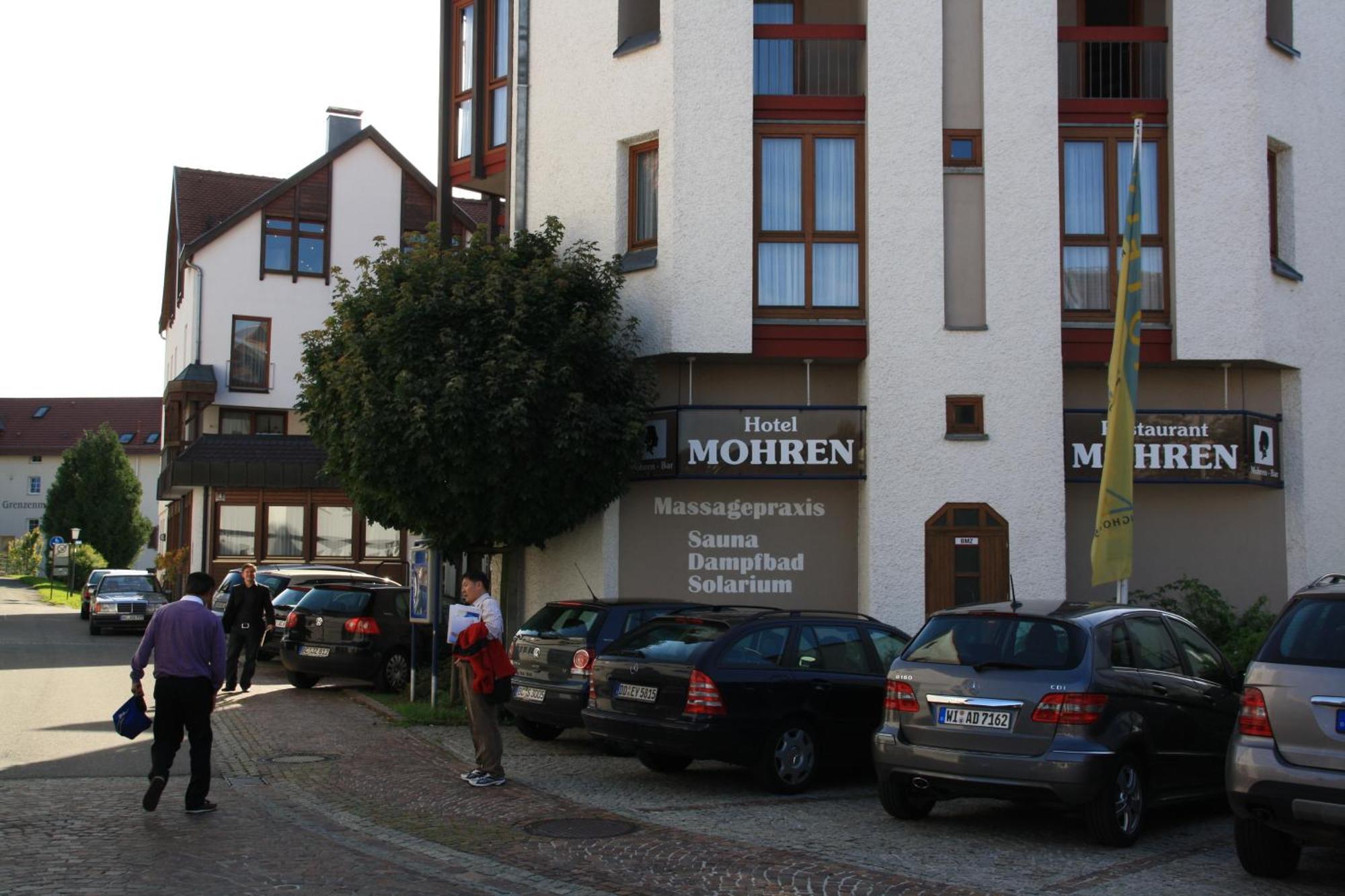 Hotel Mohren Ochsenhausen Bagian luar foto