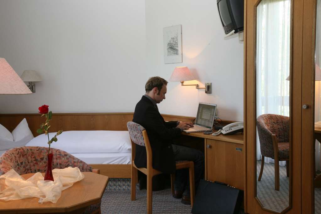 Hotel Mohren Ochsenhausen Ruang foto